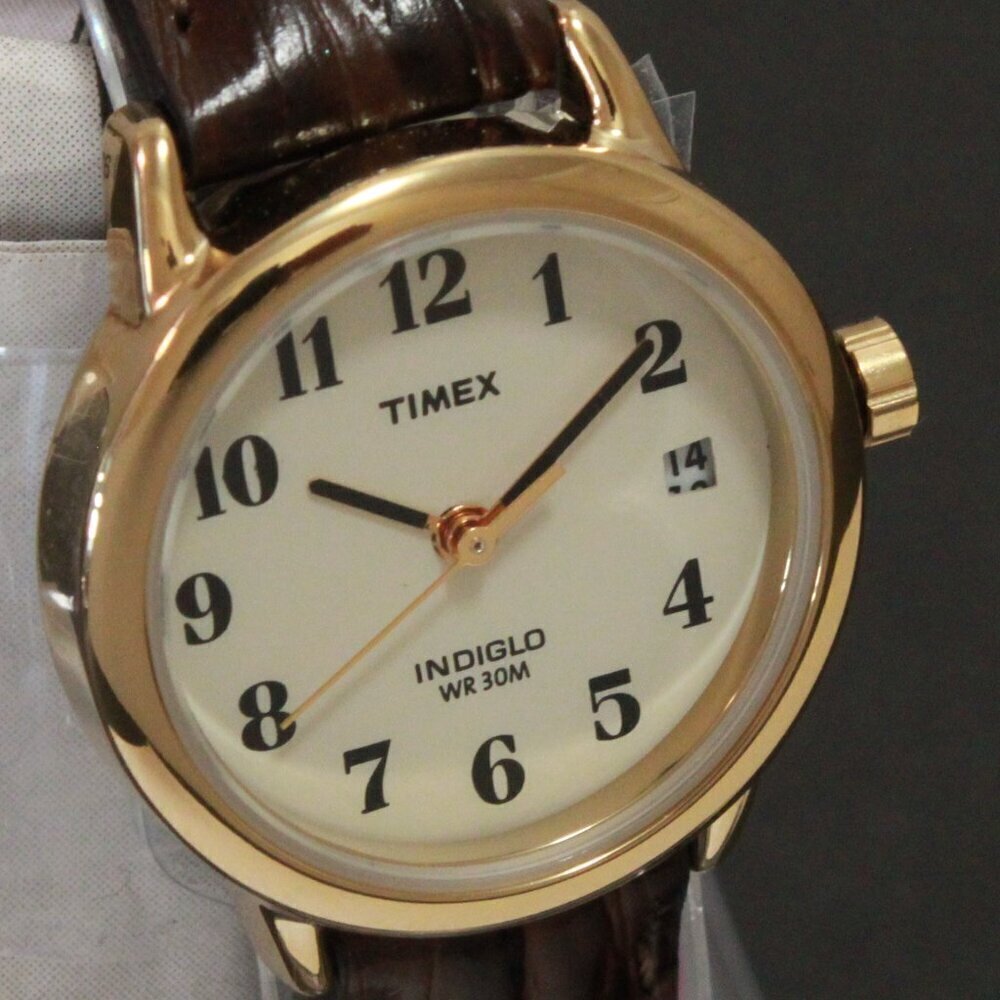 Easy Reader Retro Design Ladies Quartz Watch With Indiglo By Timex 25mm - Picture 8 of 12